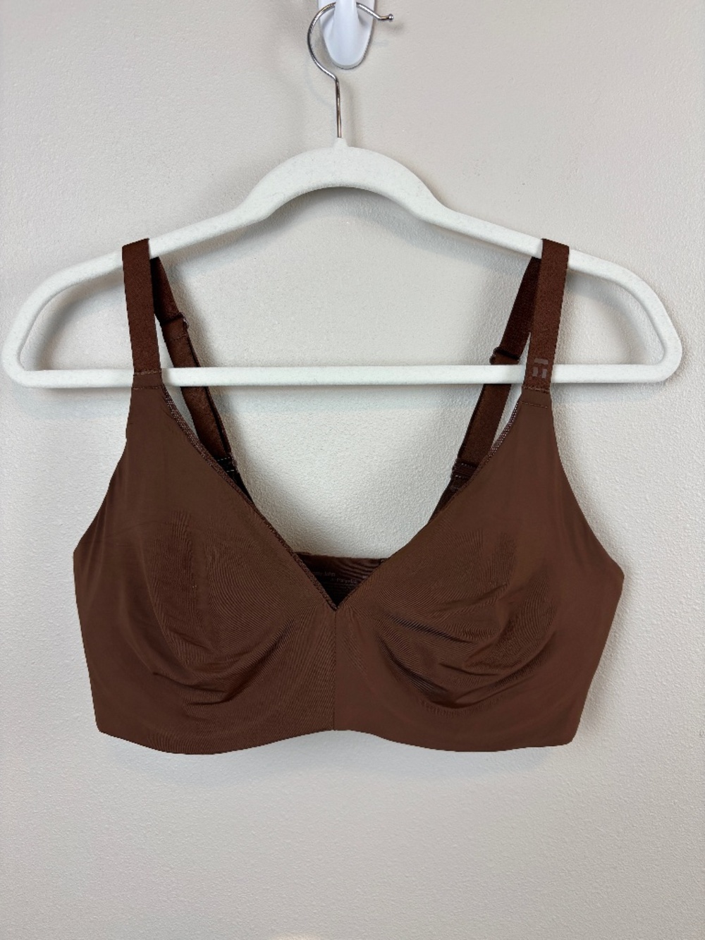 Tommy John Air Plunge Bra in Walnut Brown - Size 36DD